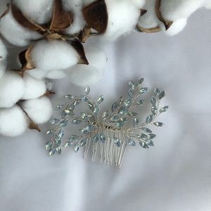 Hair comb bridal